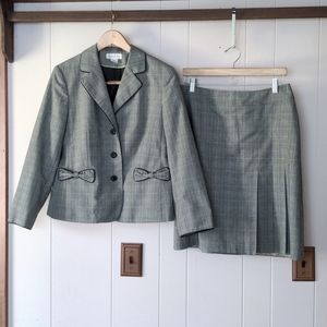 Worthington lime green and black Plaid skirt suit size 12p
